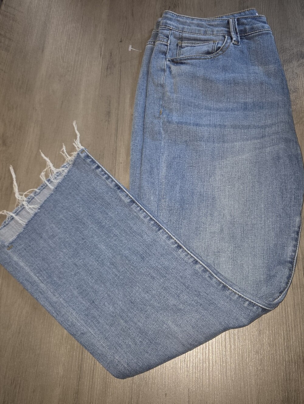 J.O.A. Light Blue Raw Hem Cropped Straight Jeans